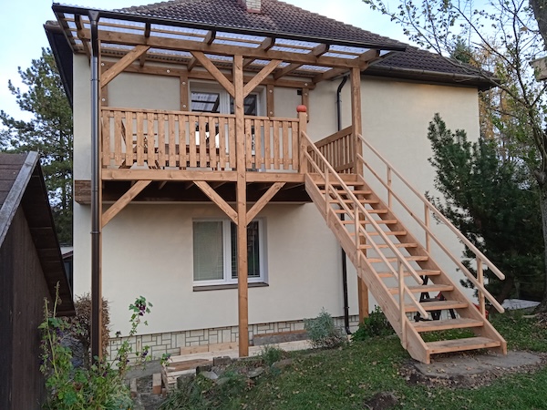 Zahradní dřevěné konstrukce